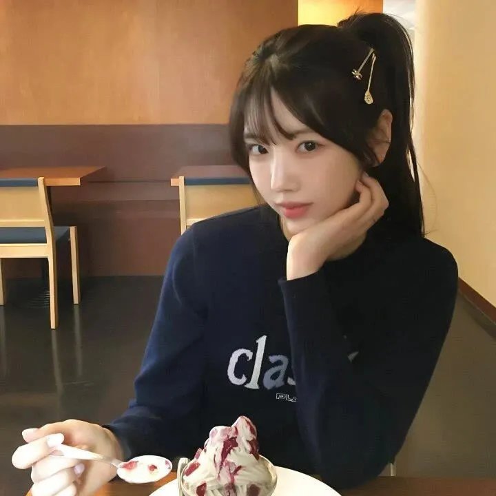 不装了,我比英雄还强